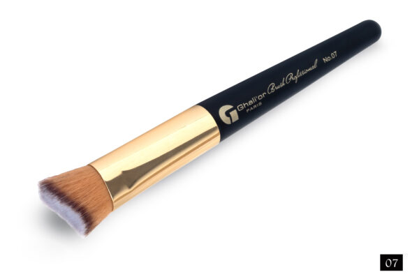 No 07 Blush & Contouring Brush Face